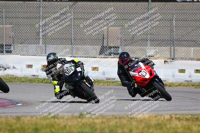 media/Mar-19-2022-Fastrack Riders (Sat) [[4e7522d738]]/Level 5 Race/Turn 9 Outside/